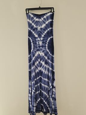 Blue Tie-Dye Strapless Maxi Dress
